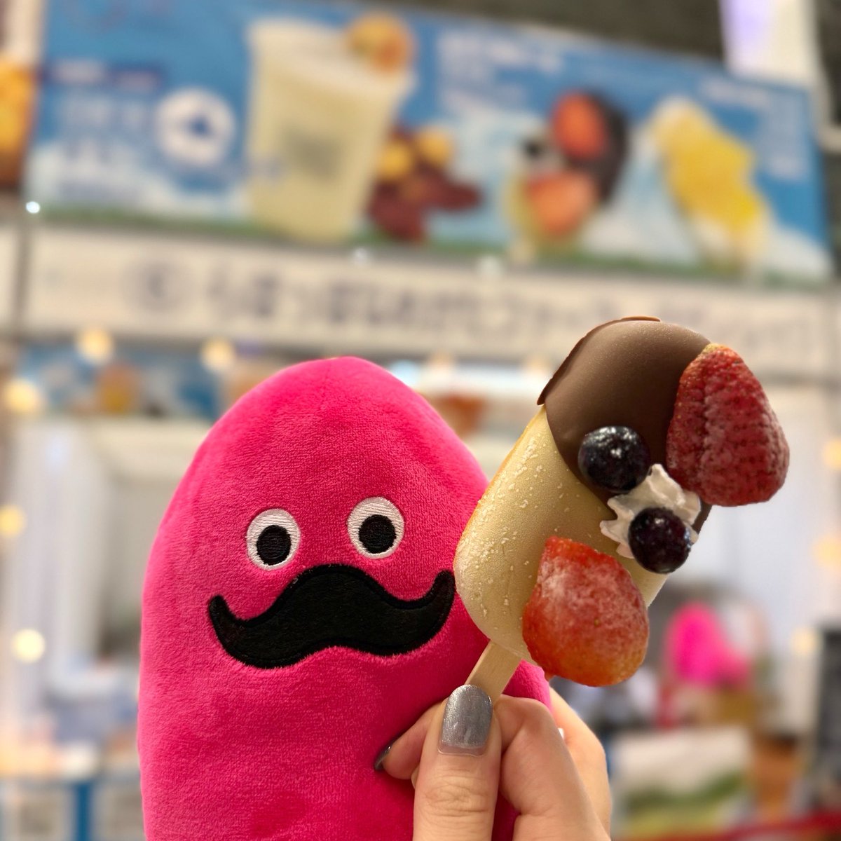 namegatafv's tweet image. #夏のさつまいも博 🍠☀️
らぽっぽ なめがたファーマーズヴィレッジ
ブース⑥にてお待ちしております🙌

あつい日のひんやり🧊ご褒美スイーツ
『まるで焼きいもアイス』は
会場内の食べ歩きにもぴったり💓
焼き芋の妖精 焼き右衛門くんが目印です🥸