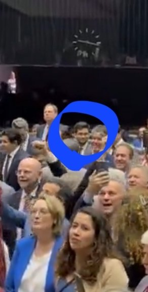 rloreto_'s tweet photo. Olha só quem está apoiando a esquerda literalmente golpita? https://t.co/X4LXgM4gT4