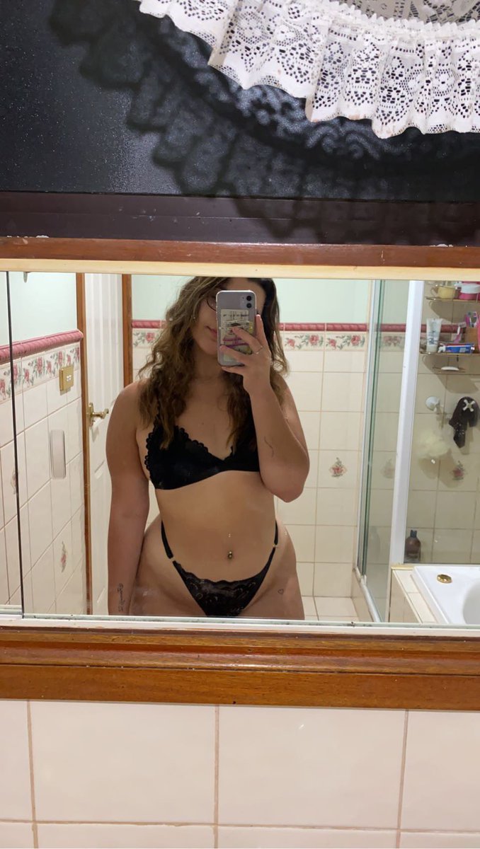ToxicMaltese's tweet photo. It’s free for 1 month only 10 people can get it so quick get it https://t.co/xHOMB2kSVf
#onlyfans #OnlyFansBabe #OF https://t.co/P7vVinT0GI