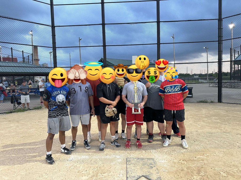 Peej695's tweet photo. Caution: white boy with motion. 2025 Beer league champs. #GymClassHero https://t.co/iPpMqq094F