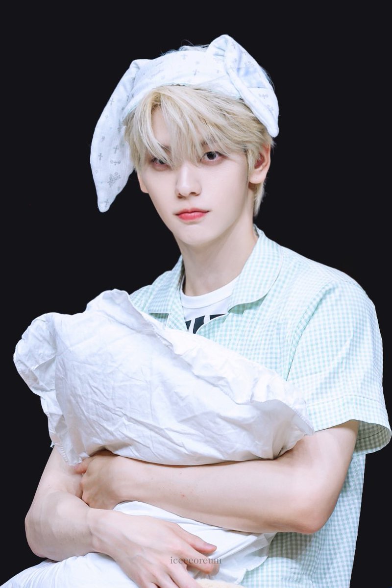 archisoob's tweet photo. 우리 토끼 잘 자고 일어나자...🐰💤 https://t.co/UZxWESWSN7