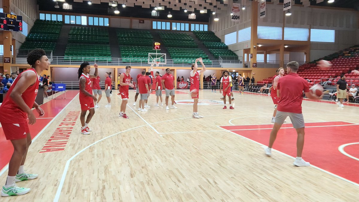 FINAL - Indiana 98, Universidad de Bayamón 47 -- Key plays, notes, observations and more. 

on3.com/teams/indiana-… #iubb