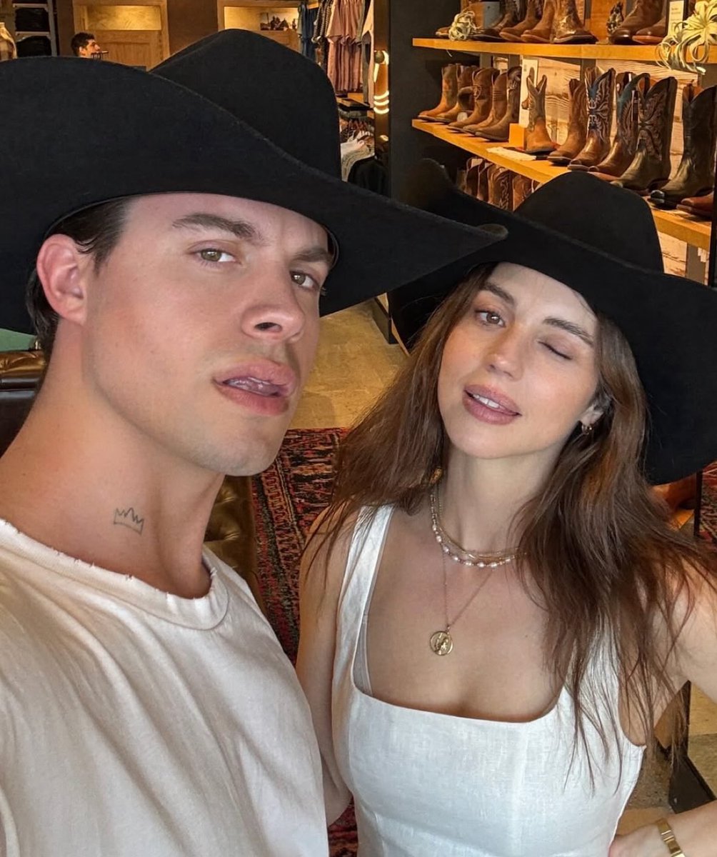 HELLO???????? FACE CARDS GO CRAZY😭😭😭😭?