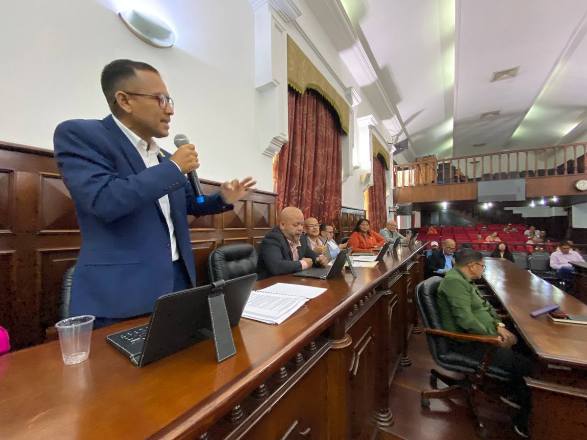 Clezulia aprobó Proyecto de Acuerdo en respaldo y reconocimiento al reciente proceso electoral
                    instagram.com/p/DM0d48ZgNCV/…