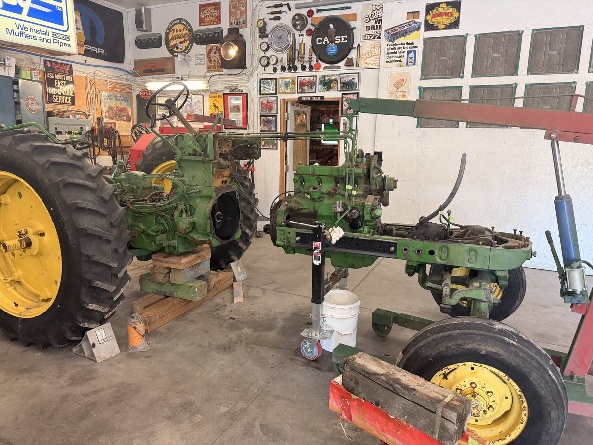 ScanlanTractor's tweet image. plugging always on the 2510