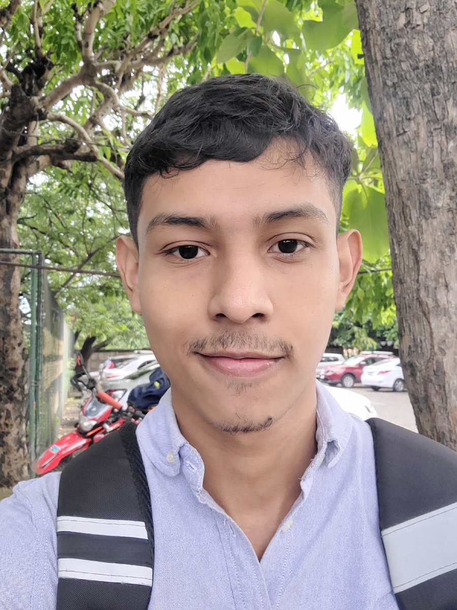 Ron_de22years's tweet photo. 🙃 https://t.co/L0k2tW2oTb