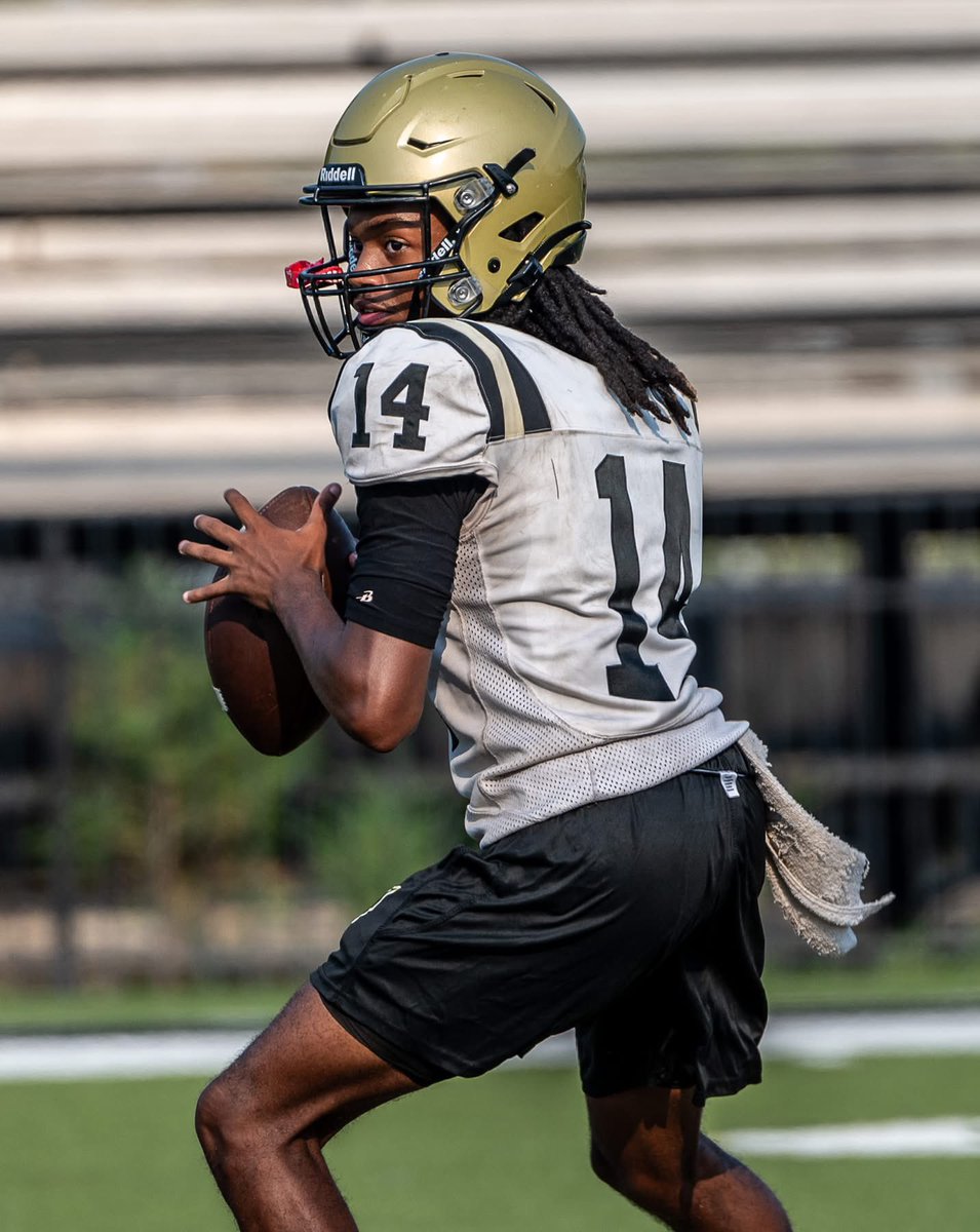 NHS_RaiderFB's tweet photo. The grind is beautiful when purpose meets preparation.
Fall camp views hitting different. 📸🔥 

#TCC #WeRaid #RPIJ #purposedriven #bleedblackandgold https://t.co/xRJLvCqTbL