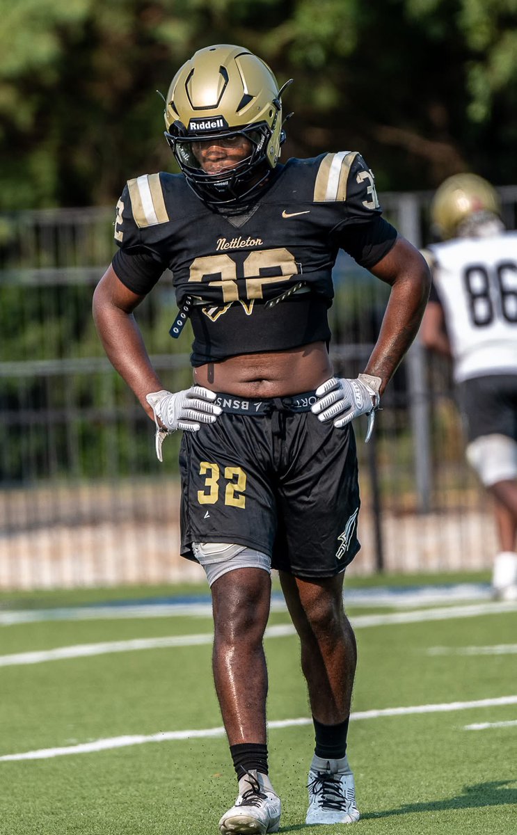 NHS_RaiderFB's tweet photo. The grind is beautiful when purpose meets preparation.
Fall camp views hitting different. 📸🔥 

#TCC #WeRaid #RPIJ #purposedriven #bleedblackandgold https://t.co/xRJLvCqTbL