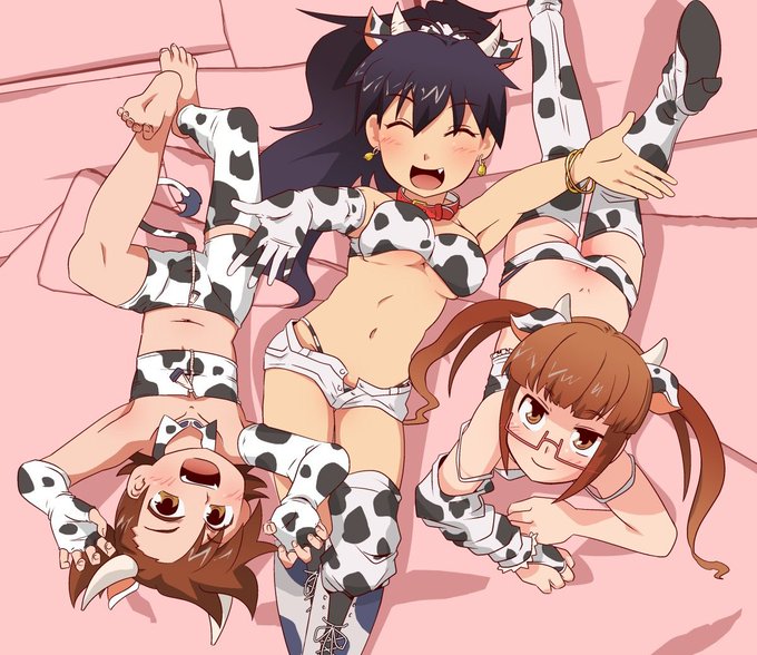 牛柄ビキニって描いたことあったかな?描いたことあったわ。
#もう一度TLを牛柄ビキニでいっぱいにしたい 