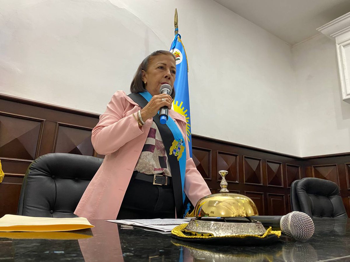 Por su trayectoria y logros deportivos CLEZ reconoció a atletas zulianos.
 instagram.com/reel/DNB6BClyf…