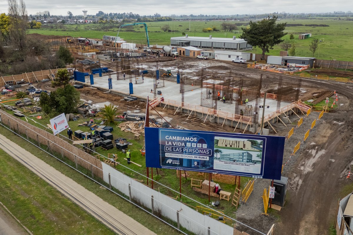 Escuela de Medicina y Centro de Simulación de Ñuble ya presentan un 15% de avance en su construcción radiocontigo.cl/escuela-de-med…