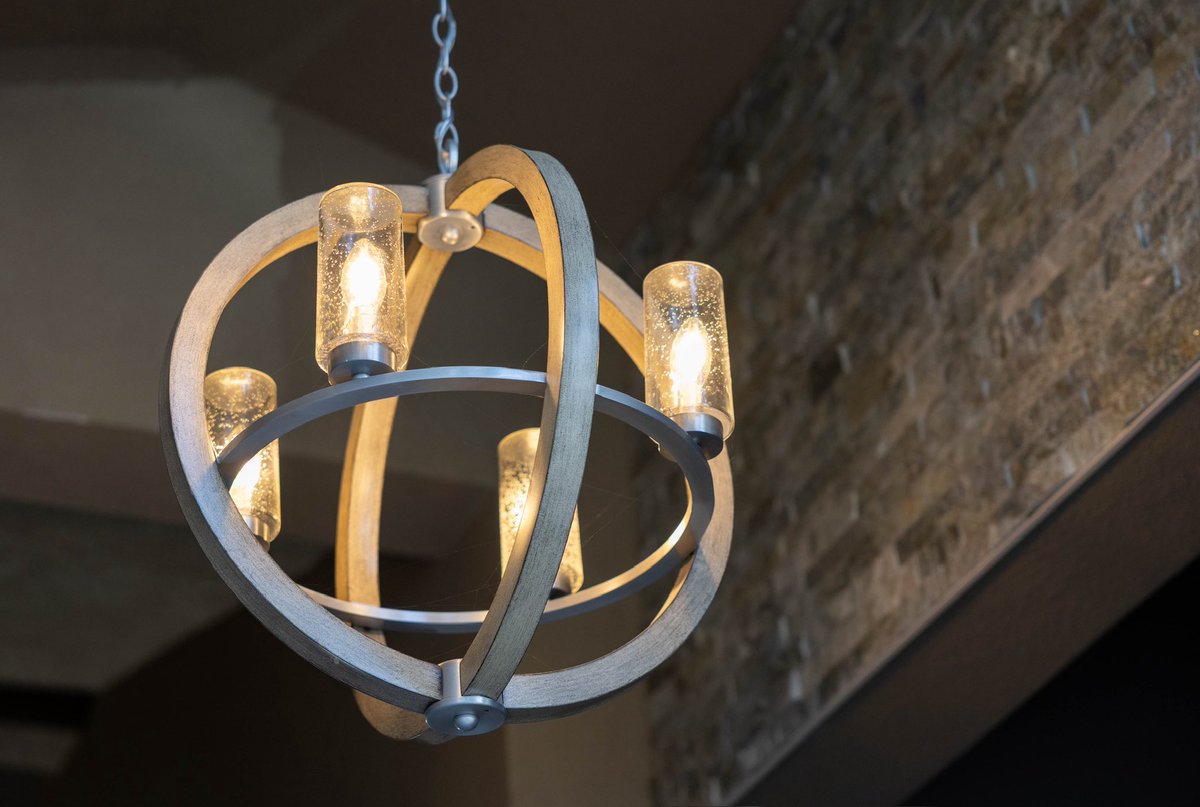 buildwithjm's tweet image. It’s really all in the details. 🔨✨
As a general contractor, we don’t just build. We craft, we elevate, and we perfect.
From plans to custom finishes,
every inch tells a story of precision.

📐 Design Build | Built to last.
Website is in our bio✔️

#BuiltByJM #ConstructionGoals