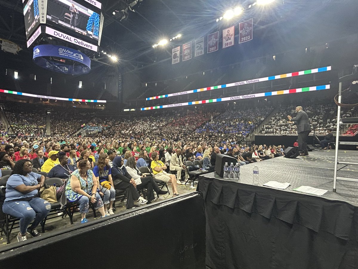 Michael J. Ramirez tweet media