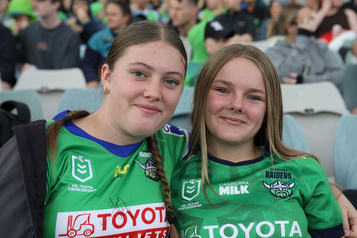 giostadium's tweet photo. π Thank you all footy fans! Come back on Sunday to support the NRLW Raiders as they face the Broncos. All seating is general admission on the Eastern side of the stadium. Match starts 1:45pm. Tickets: https://t.co/jLFyi4LIkx
@RaidersCanberra @brisbanebroncos #NRLW #GIOStadium https://t.co/FraiYbE0cE