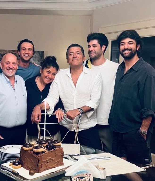 Nazza 💫🐣💛🌹👑🔥✨ (@nazzasheikh1) on Twitter photo Aras Bulut Iynemli 💙🧁
New from his Friend birthday party
<a href="/Aras_B_iynemli/">Aras Bulut İYNEMLİ</a>
#ArasBulutIynemli Aras Bulut Iynemli 💙🧁
New from his Friend birthday party
<a href="/Aras_B_iynemli/">Aras Bulut İYNEMLİ</a>
#ArasBulutIynemli