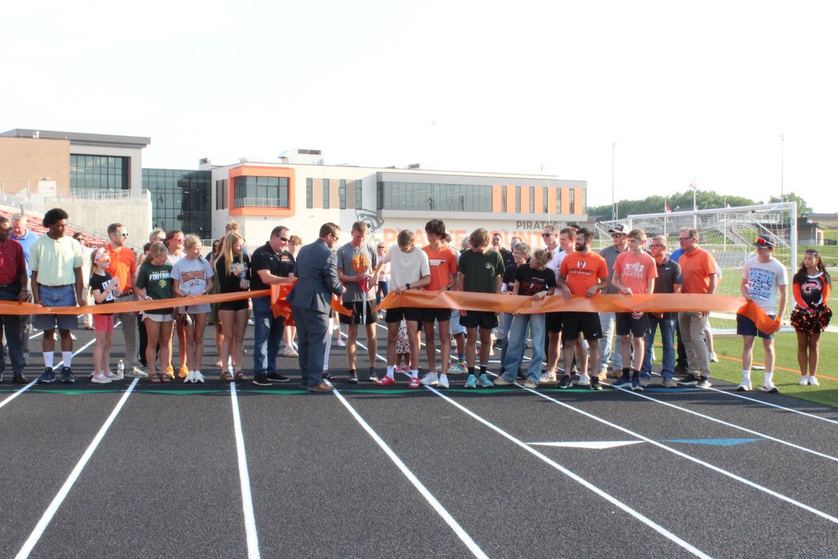 PlatteCountyPirates tweet media