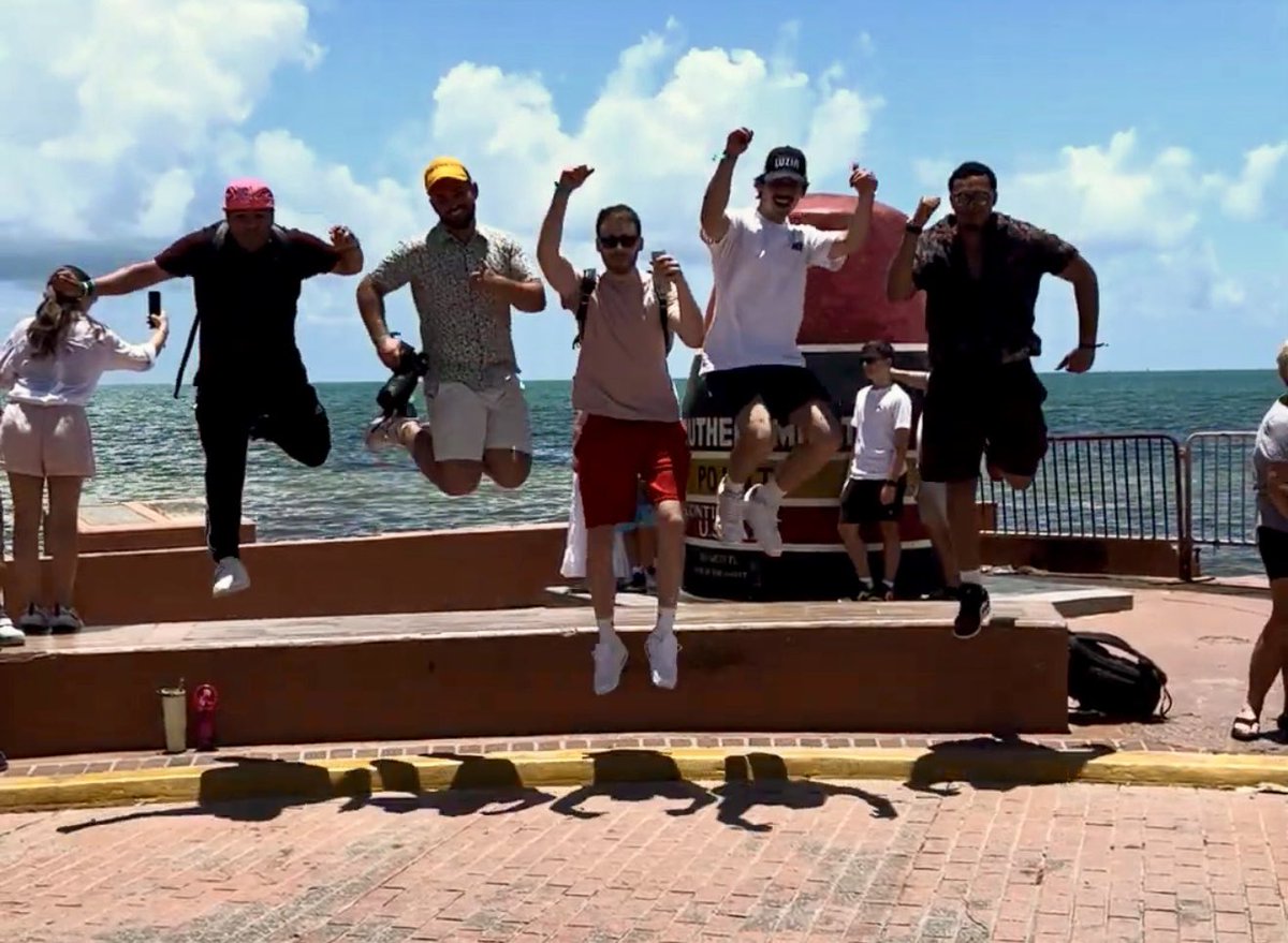 αιphα tweet media