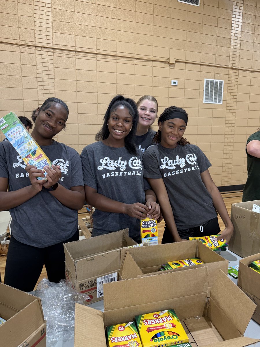 Ashley Hutchcraft tweet media