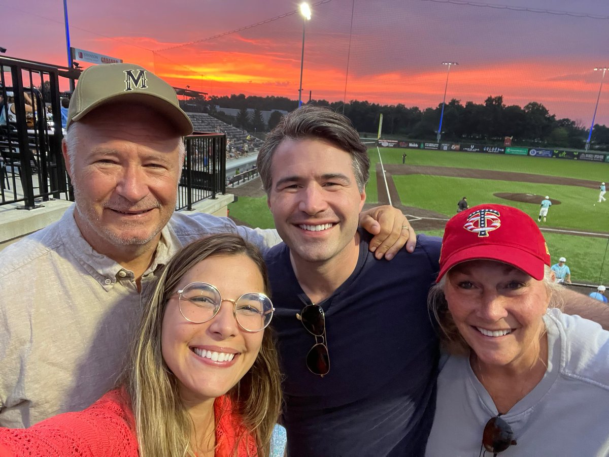 JasonChurchWI's tweet image. Great night with family.