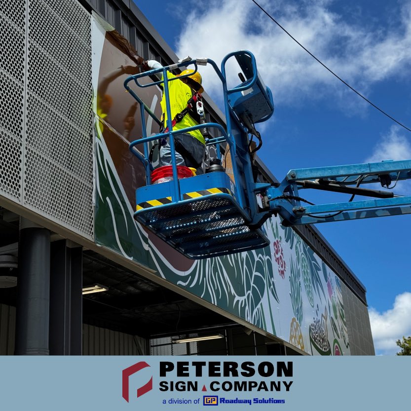 Just wrapped up vinyl graphics at the Wahiawā Value-Added Product Development Center 🌱— a project by UH LCC &amp; the State of Hawaiʻi supporting local ag &amp; entrepreneurs. Proud to help bring their vision to life! #PetersonSignCompany #HawaiiAgriculture #SupportLocal