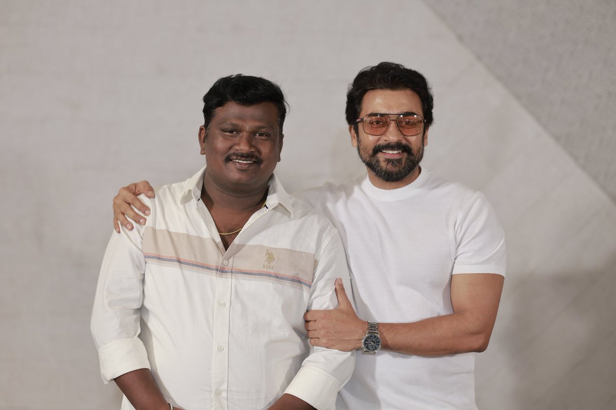 🅷︎🅰︎🅿︎🅿︎🅸︎🅽︎🅴︎🆂︎🆂︎ 😍 (@shakthi_offll) on Twitter photo கோவை மாவட்ட தலைமை சூர்யா நற்பணி இயக்கத்தின் தூணும், வடக்கு மாவட்ட தலைவரும், எங்களின் வழிகட்டியுமான எங்களின் அன்பு அண்ணன் <a href="/SuriyaSunil2/">Suriya Sunil Coimbatore</a> அவர்களுக்கு <a href="/CoimbatoreOSFC/">OSFC Coimbatore™</a> சார்பாக இனிய பிறந்தநாள் வாழ்த்துக்கள் ❤️🎂 #AnbannaFans #Karuppu #Suriya46 கோவை மாவட்ட தலைமை சூர்யா நற்பணி இயக்கத்தின் தூணும், வடக்கு மாவட்ட தலைவரும், எங்களின் வழிகட்டியுமான எங்களின் அன்பு அண்ணன் <a href="/SuriyaSunil2/">Suriya Sunil Coimbatore</a> அவர்களுக்கு <a href="/CoimbatoreOSFC/">OSFC Coimbatore™</a> சார்பாக இனிய பிறந்தநாள் வாழ்த்துக்கள் ❤️🎂 #AnbannaFans #Karuppu #Suriya46