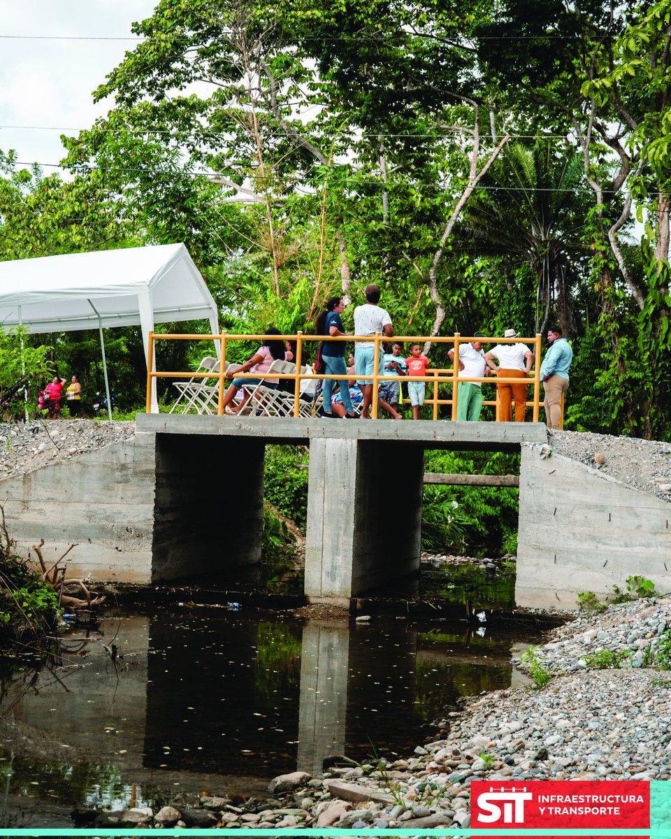 No es política, es el gran trabajo que realiza la presidenta Xiomara Castro, con el programa Caminos Productivos. 👏🇭🇳 Esta vez en el departamento de Atlántida. 

✅️ El Porvenir, pavimentación con concreto ciclópeo 
✅️ San Francisco, pavimentación con concreto hidráulico. 😎