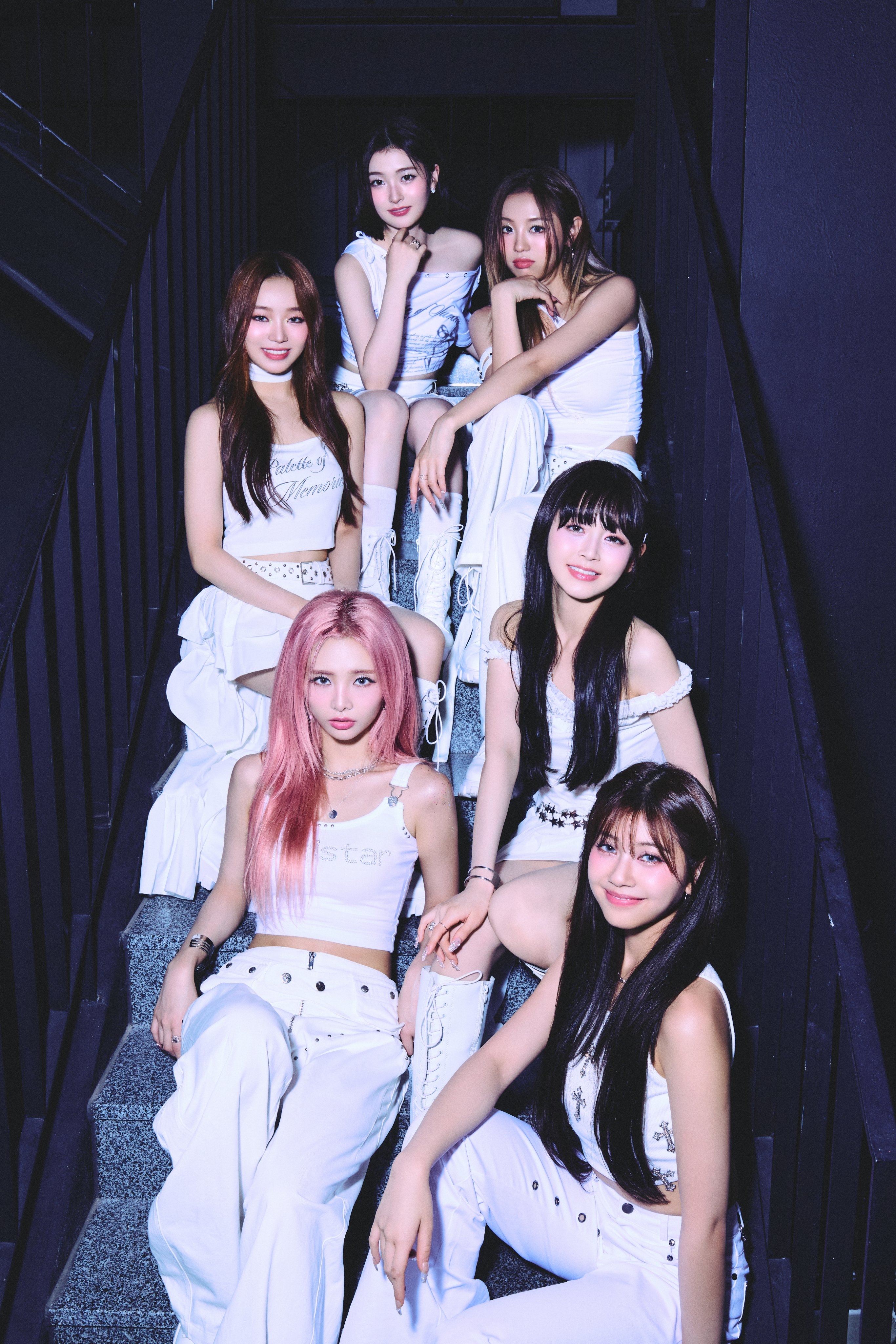 韓国 韓国限定 STELLIVE 朱音リゼ セット りぜ Amazon.co.jp