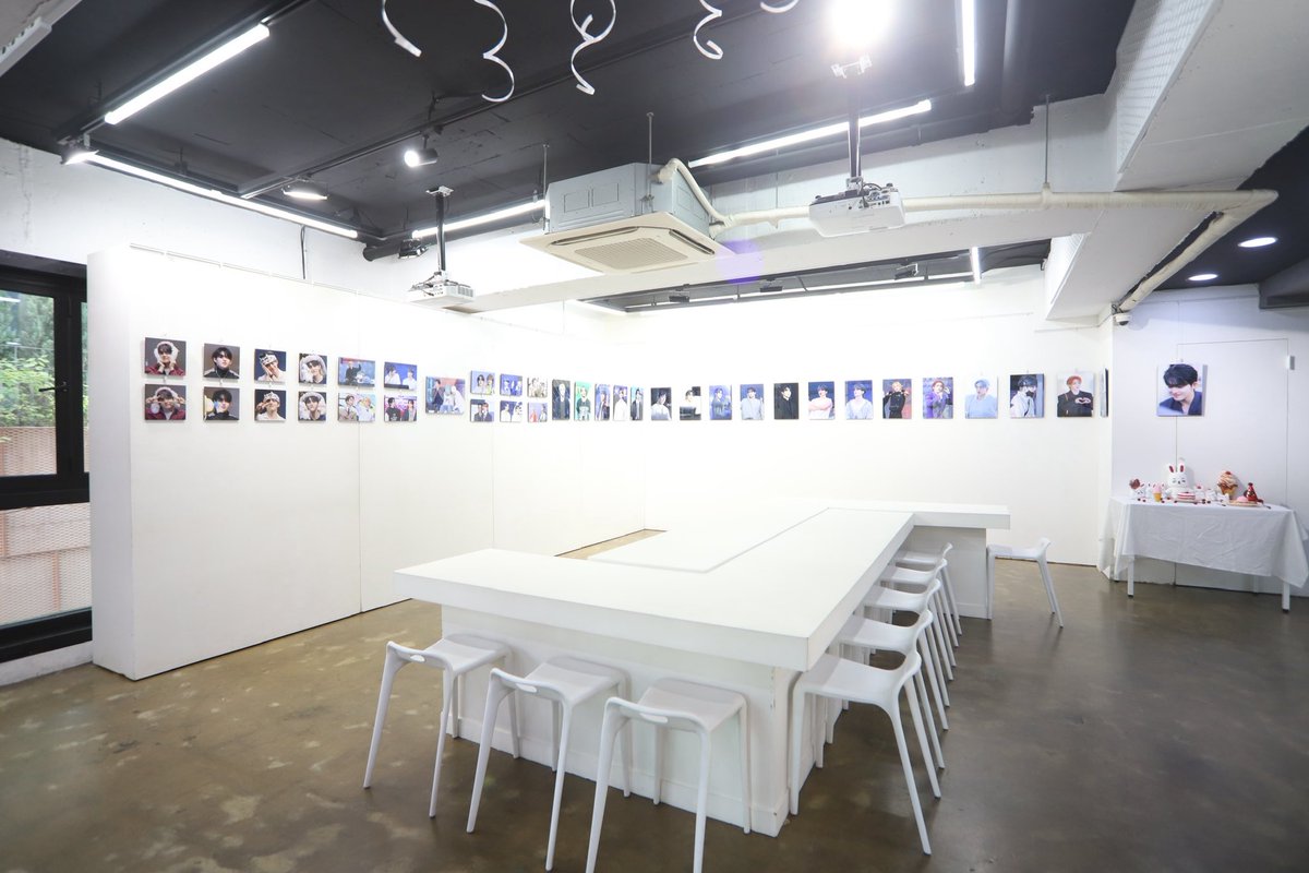 🍒𝓒𝓱𝓮𝓻𝓻𝔂`𝓼 𝓙𝓾𝓫𝓲𝓵𝓮𝓮🍒

승철이의 31번째 생일을 맞아 이벤트를 진행합니다!

📍𝐂𝐀𝐅𝐄 𝐁𝐈𝐀𝐒
📆𝟐𝟓.𝟎𝟖.𝟎𝟕. ~ 𝟐𝟓.𝟎𝟖.𝟏𝟎.

🖼️📷
pf.kakao.com/_YBxcab/110370…

#체리의_31번째_주빌리
#세븐틴 #SEVENTEEN 
#에스쿱스 #SCOUPS #최승철 #승철

<a href="/secretcastle88/">SECRET CASTLE</a>