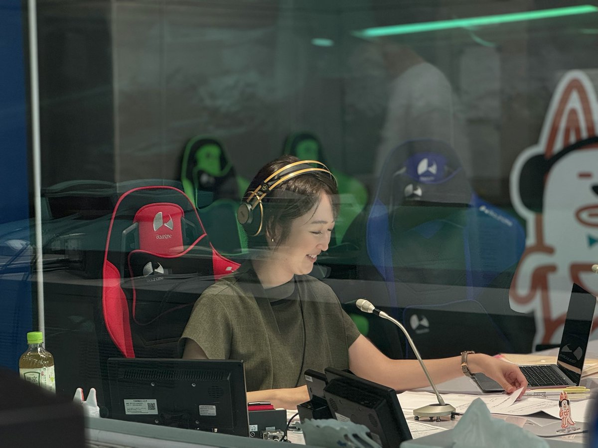 ラジオ関西広報担当のつぶやき【公式】⚡️📻⚡️ (@radio_kansai_pr) on Twitter photo NOW ON AIR
📻『 歌声は風にのって~ブランチ~ 』
🎙 #松田愛里 ( <a href="/matsuda_airi/">松田愛里</a> )
📮 jocr.jp/mailform/utaka…
夕方へのリクエストは13時まで!
昨日の夜はぐっすり眠れたそうで何よりです😌
#うたかぜ #ラジ関 NOW ON AIR
📻『 歌声は風にのって~ブランチ~ 』
🎙 #松田愛里 ( <a href="/matsuda_airi/">松田愛里</a> )
📮 jocr.jp/mailform/utaka…
夕方へのリクエストは13時まで!
昨日の夜はぐっすり眠れたそうで何よりです😌
#うたかぜ #ラジ関