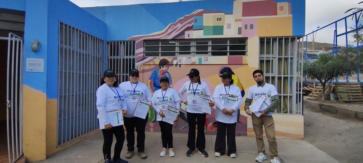 codigo_l4's tweet image. 📻 Quinta y última jornada de difusión en terreno, poblaciones, campamentos, condominios de la comuna de #Taltal , informando de lo que será el simulacro de remoción en masa el 7 de agosto.

#Antofagasta #Mejillones #Tocopilla #Calama #SENAPREDAntofagasta #Adaptaclima