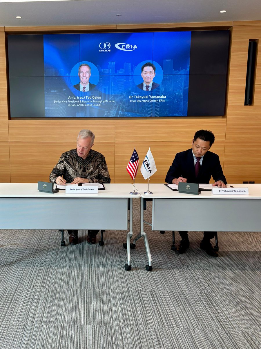 US-ABC (@usaseanbusiness) on Twitter photo From July 28–31, USABC SVP & Regional Managing Director <a href="/TedOsius/">Ted Osius, Ambassador (ret.)</a>, Ambassador (ret.), visited Jakarta for high-level talks, MoU signings with BKPM & ERIA, and key meetings with Indonesian leaders to strengthen U.S.-Indonesia ties, investment, and trade collaboration. From July 28–31, USABC SVP & Regional Managing Director <a href="/TedOsius/">Ted Osius, Ambassador (ret.)</a>, Ambassador (ret.), visited Jakarta for high-level talks, MoU signings with BKPM & ERIA, and key meetings with Indonesian leaders to strengthen U.S.-Indonesia ties, investment, and trade collaboration.