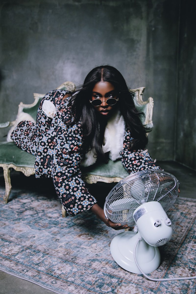 I would absolutely hate if my latest shoot with viral please don’t support me /s