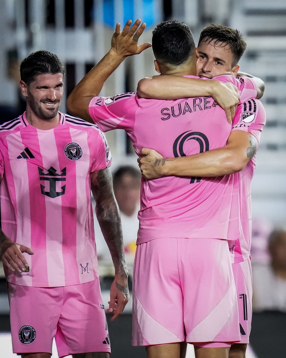 brfootball's tweet photo. 48'—🎁
59'—⚽
69'—🎁

A goal and two assists for Luis Suárez vs. Pumas as Inter Miami book their spot in the Leagues Cup quarterfinals 💪 https://t.co/Wq5V5TNQcq