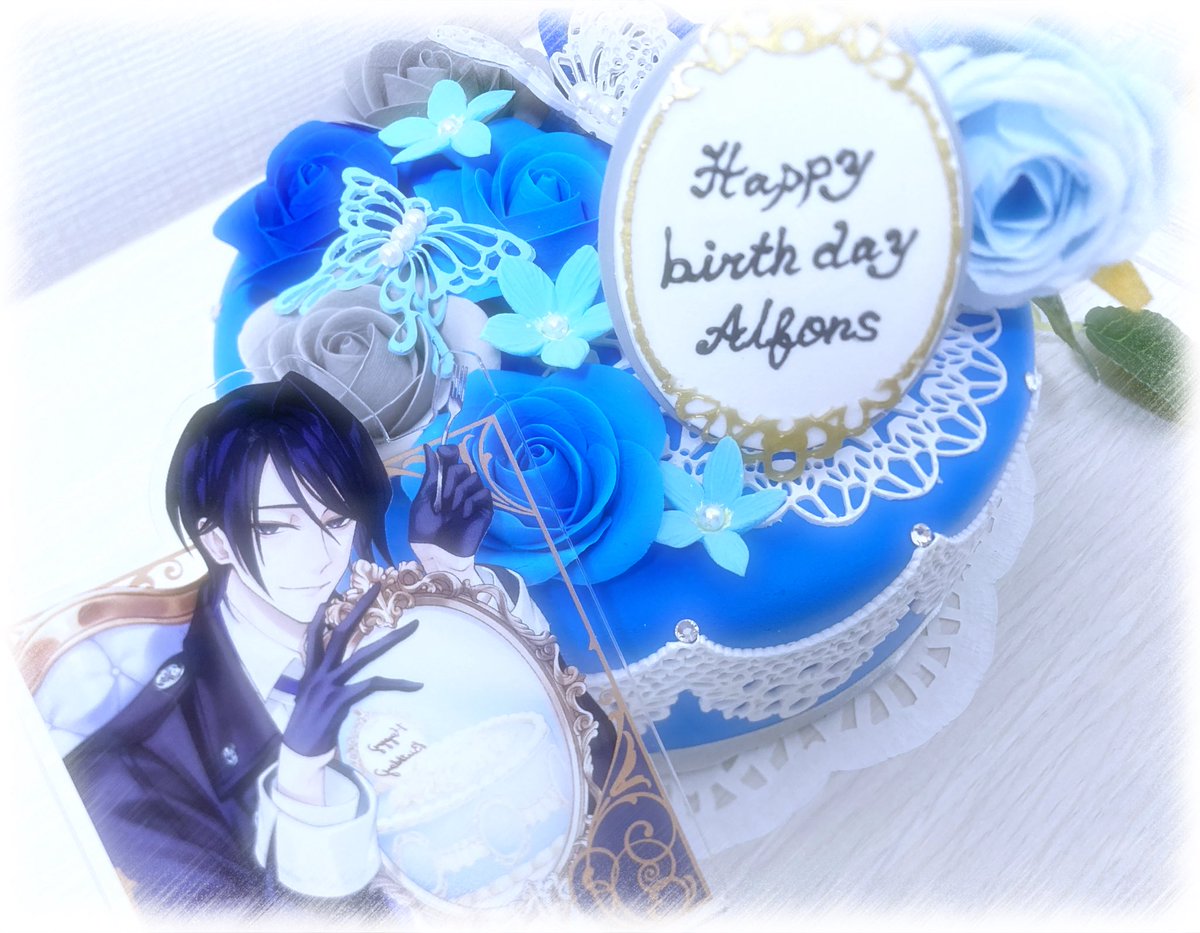 ange_sirousagi's tweet photo. kes crumble. Frosting fades.
But the warmth I feel as you smileis the only sweetness I need.
Let the dessert vanish—.
you remain
#ForMyPhantom #アルフォンス誕生祭 #ikevilBDAY https://t.co/tuDsWX8Tl3