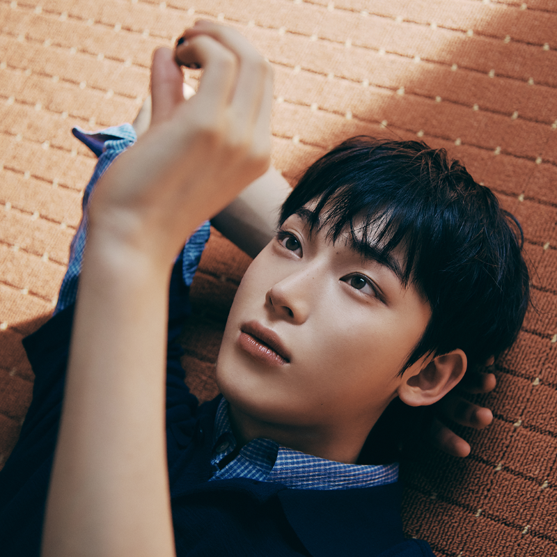 8seconds_kr's tweet photo. 오늘의 TMI :
선우가 프레피룩 입은 거 보고 숨참음