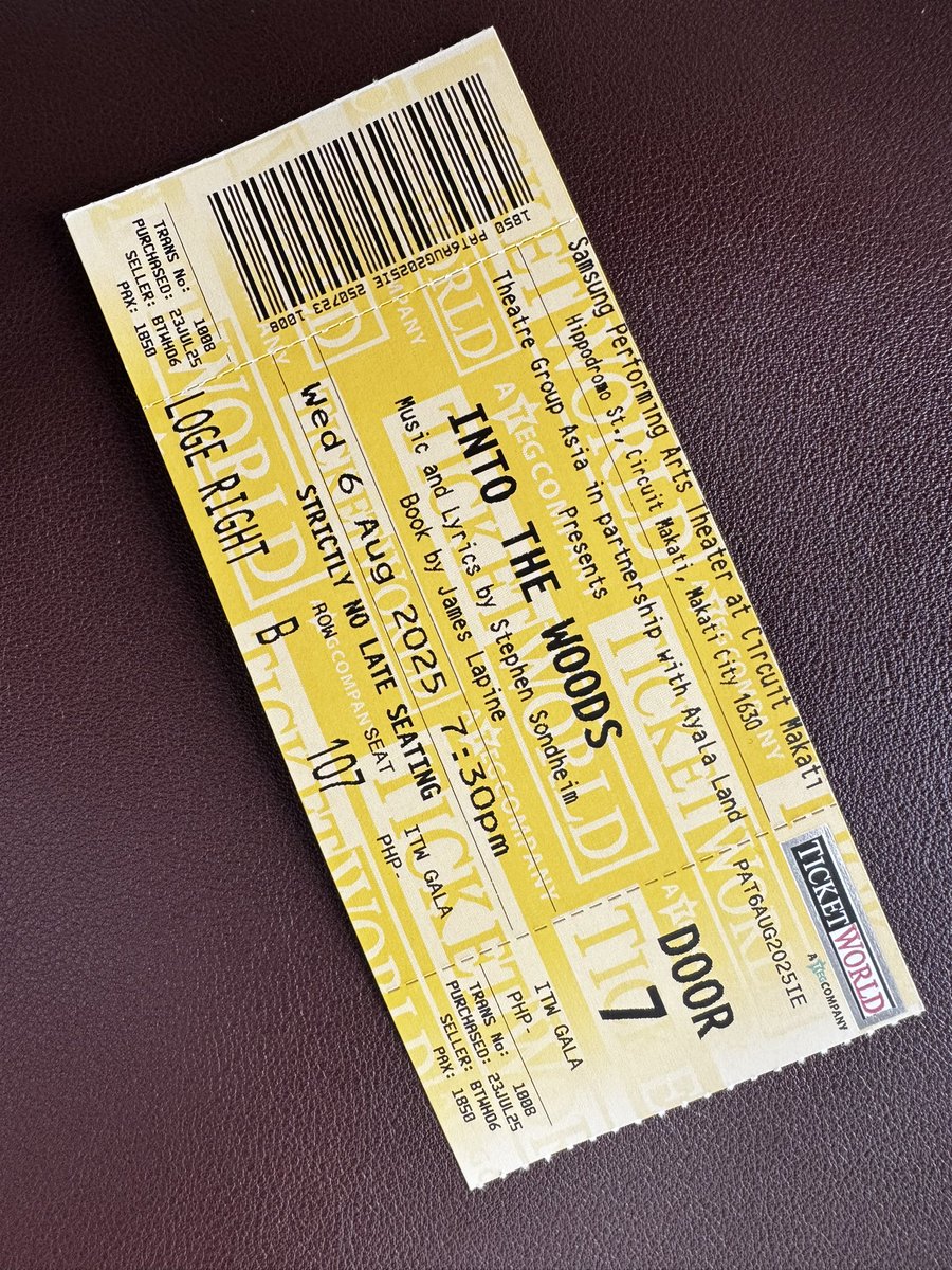 Last night was magical. And seeing Lea transform into her character was mesmerizing. My mouth was agape whenever she makes her way on stage. But of course, my bias is towards Milky White. The cow got quirks. Kudos to the whole ensemble for a wonderful performance. 👏👏👏