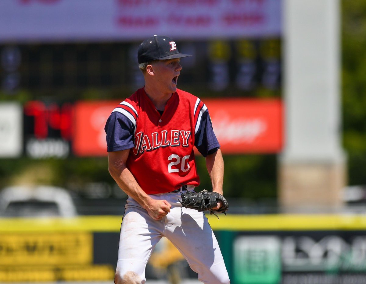 ValleySportsPix's tweet photo. American Legion, Northwest Regional Tournament ๐Yakama Valley Pepsi Pak (Washington) vs Portland Barbers (Oregon) #RollPak #RoadToShelby #legionbaseball100
#AmericanLegionBaseball #Legionbaseball #SportsPhotography https://t.co/qoTc5VDZ3p