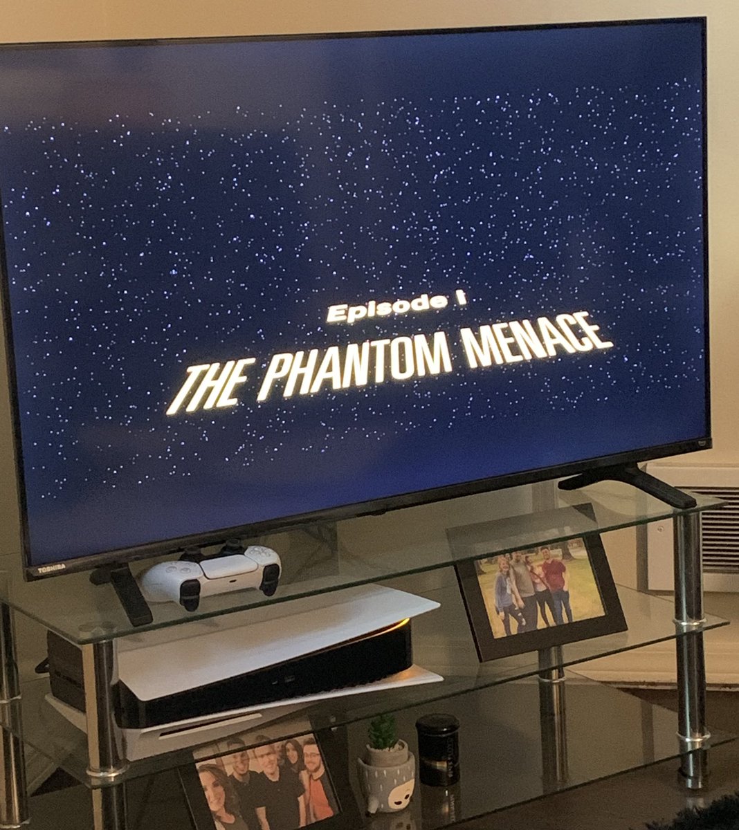 BionicArmLuke's tweet image. Partying like it’s 1999 tonight 🔥