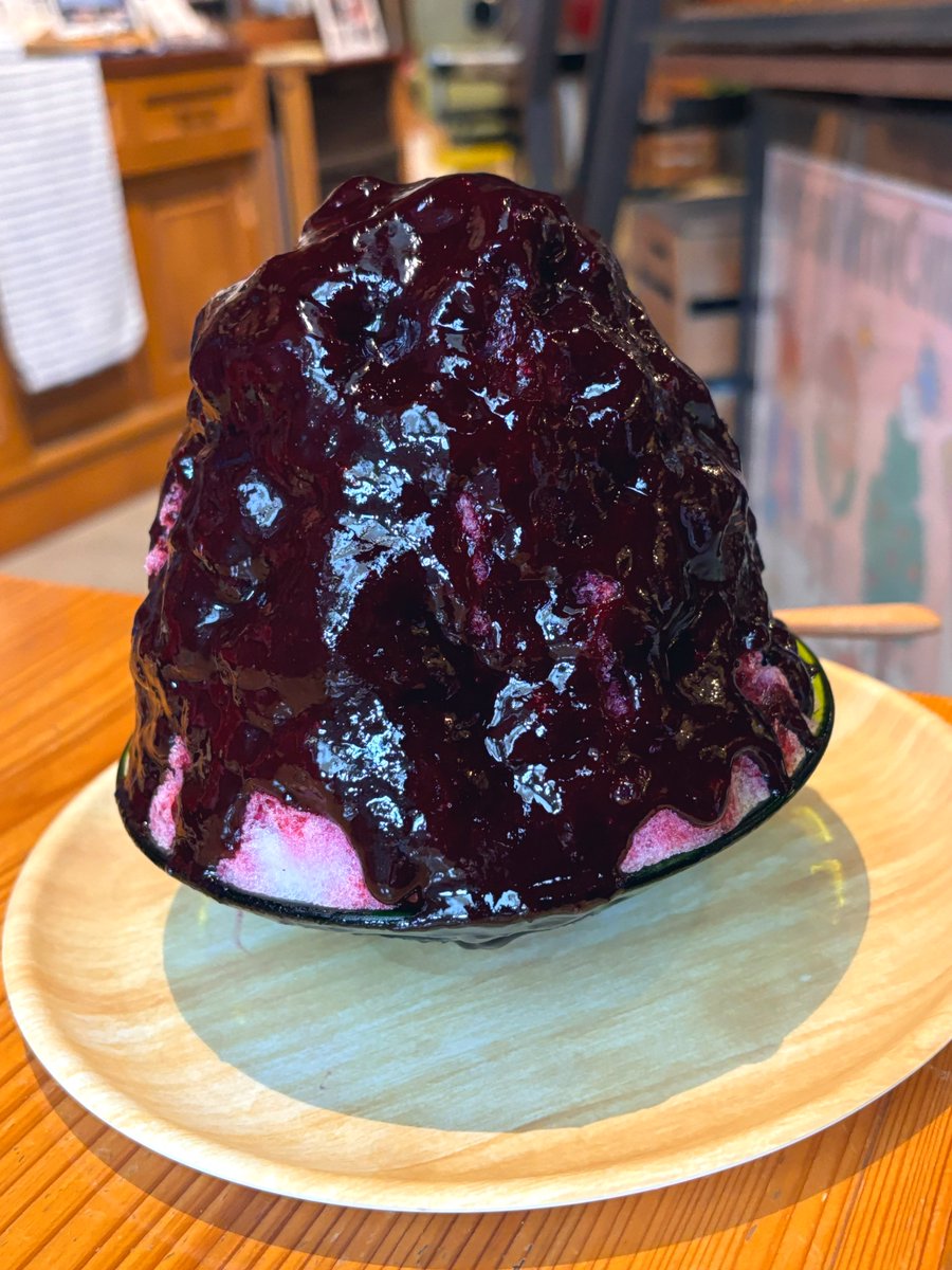 すっごく美味しいかき氷食べに来ました😋