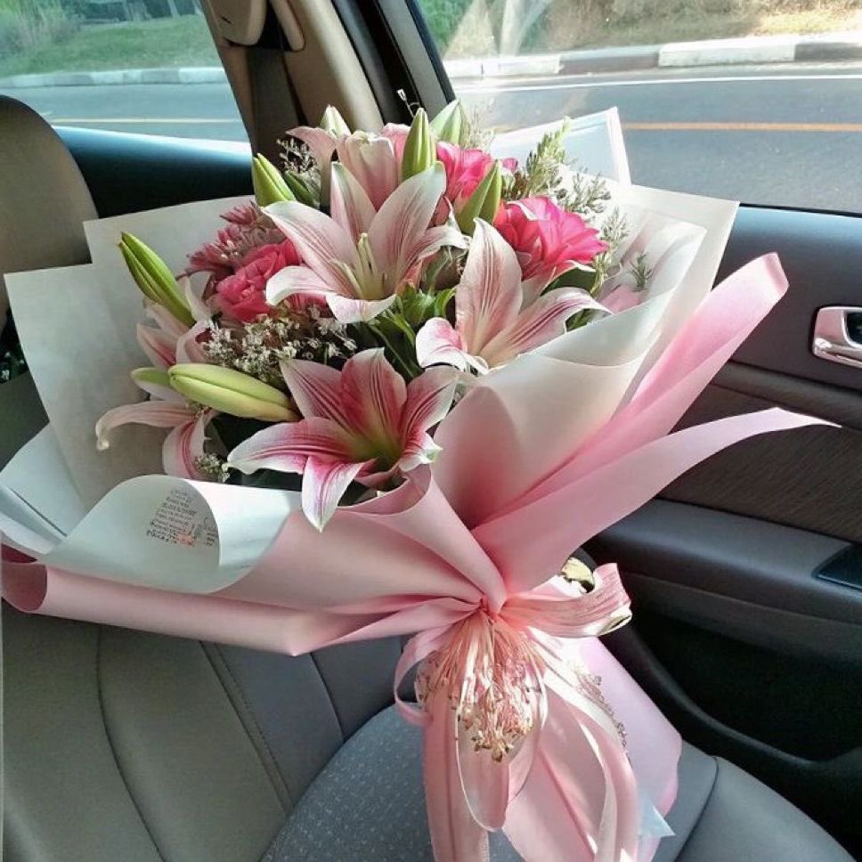 Lilies bouquet