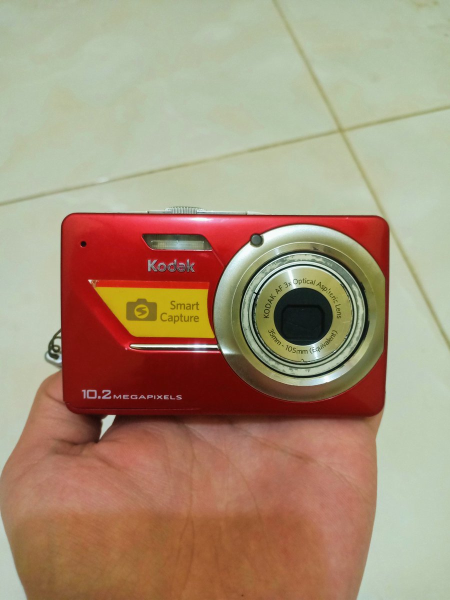 nura | wts digicam tweet media