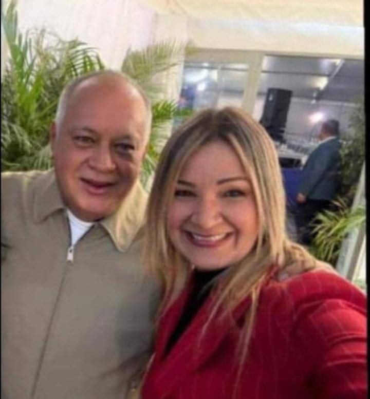Nuestra alcaldesa de Puerto Píritu municipio Peñalver del estado Anzoátegui ❤️ <a href="/dcabellor/">Diosdado Cabello R</a> <a href="/luismarcanos/">Luis Marcano</a>  
<a href="/ConElMazoDando/">Con el Mazo Dando</a>  👊
SIEMPRE VENCEREMOS 🇻🇪