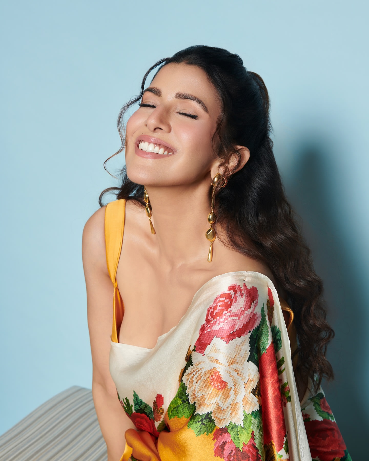 GxtwYeVawAIbBPR?format=jpg&name=large