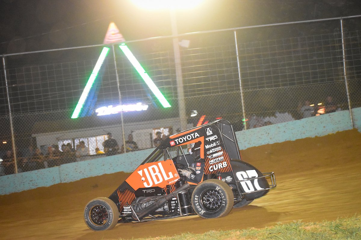 Xtreme Outlaw Midget Series (@xtreme_outlaw) on Twitter photo Witnessing History 🤯
With his seventh #XtremeOutlaw Midgets win of 2025, <a href="/JacobDenney11/">Jacob Denney</a> has broken the all-time single season wins record with nine Series races left!
📸 <a href="/JoeGrabianowski/">Joe from 🦬</a> Witnessing History 🤯
With his seventh #XtremeOutlaw Midgets win of 2025, <a href="/JacobDenney11/">Jacob Denney</a> has broken the all-time single season wins record with nine Series races left!
📸 <a href="/JoeGrabianowski/">Joe from 🦬</a>