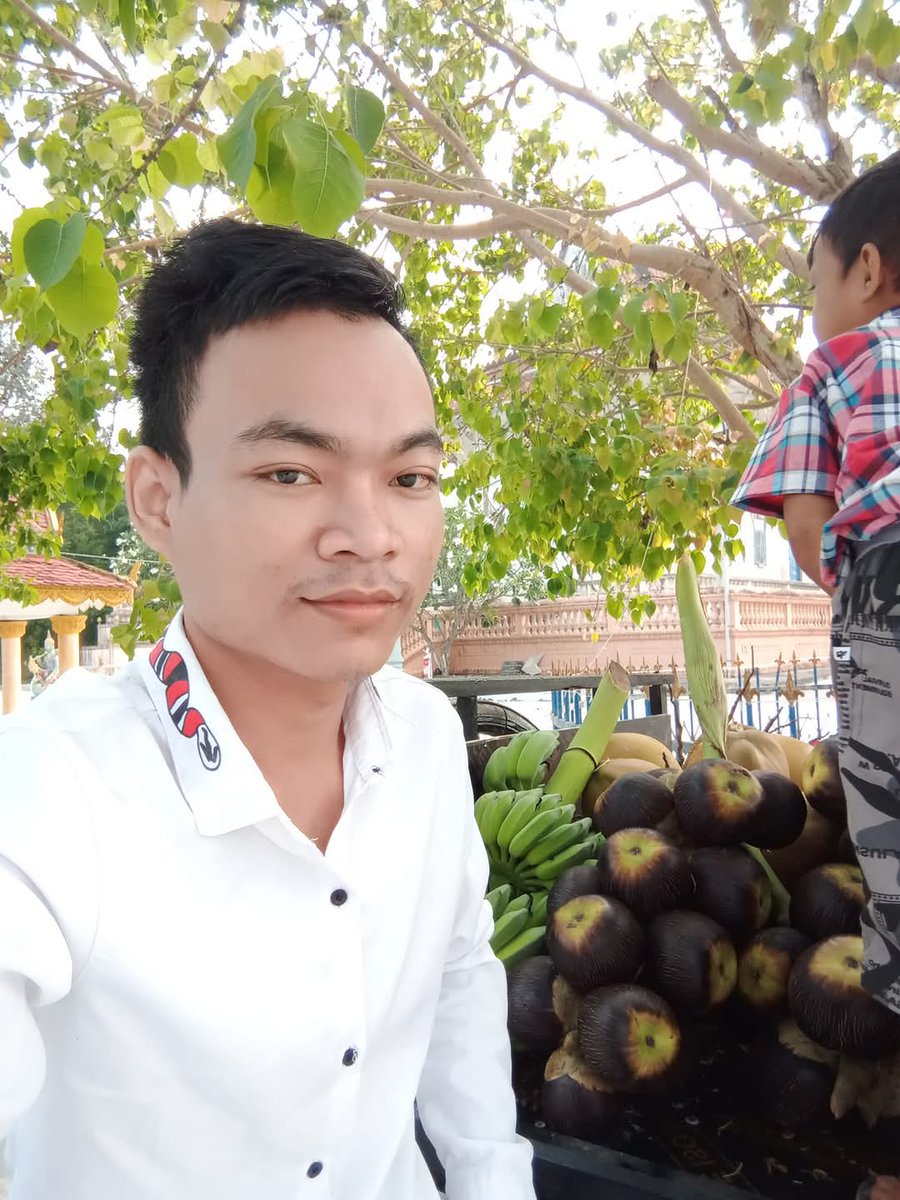 Mrkosal99's tweet photo. Do you know the fruit in my basket? https://t.co/64q5cp4XGw