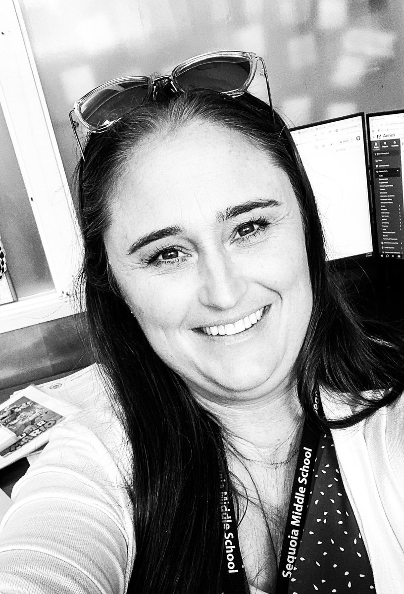 Carolyn Hull tweet media