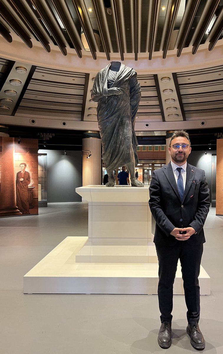 Abdullah Oğuz (@abdullahoguztr) on Twitter photo Marcus Aurelius heykeli 65 yıl sonra ait olduğu topraklarda.
Kaçış Yok 🇹🇷
📍Cumhurbaşkanlığı Millet Kütüphanesi
<a href="/TCKulturTurizm/">T.C. Kültür ve Turizm Bakanlığı</a> <a href="/BatuhanMUMCU/">Dr. Batuhan Mumcu</a> <a href="/kvmgm/">Kültür Varlıkları ve Müzeler Genel Müdürlüğü</a> <a href="/birolincecikoz/">Birol İnceciköz🇹🇷</a> Marcus Aurelius heykeli 65 yıl sonra ait olduğu topraklarda.
Kaçış Yok 🇹🇷
📍Cumhurbaşkanlığı Millet Kütüphanesi
<a href="/TCKulturTurizm/">T.C. Kültür ve Turizm Bakanlığı</a> <a href="/BatuhanMUMCU/">Dr. Batuhan Mumcu</a> <a href="/kvmgm/">Kültür Varlıkları ve Müzeler Genel Müdürlüğü</a> <a href="/birolincecikoz/">Birol İnceciköz🇹🇷</a>