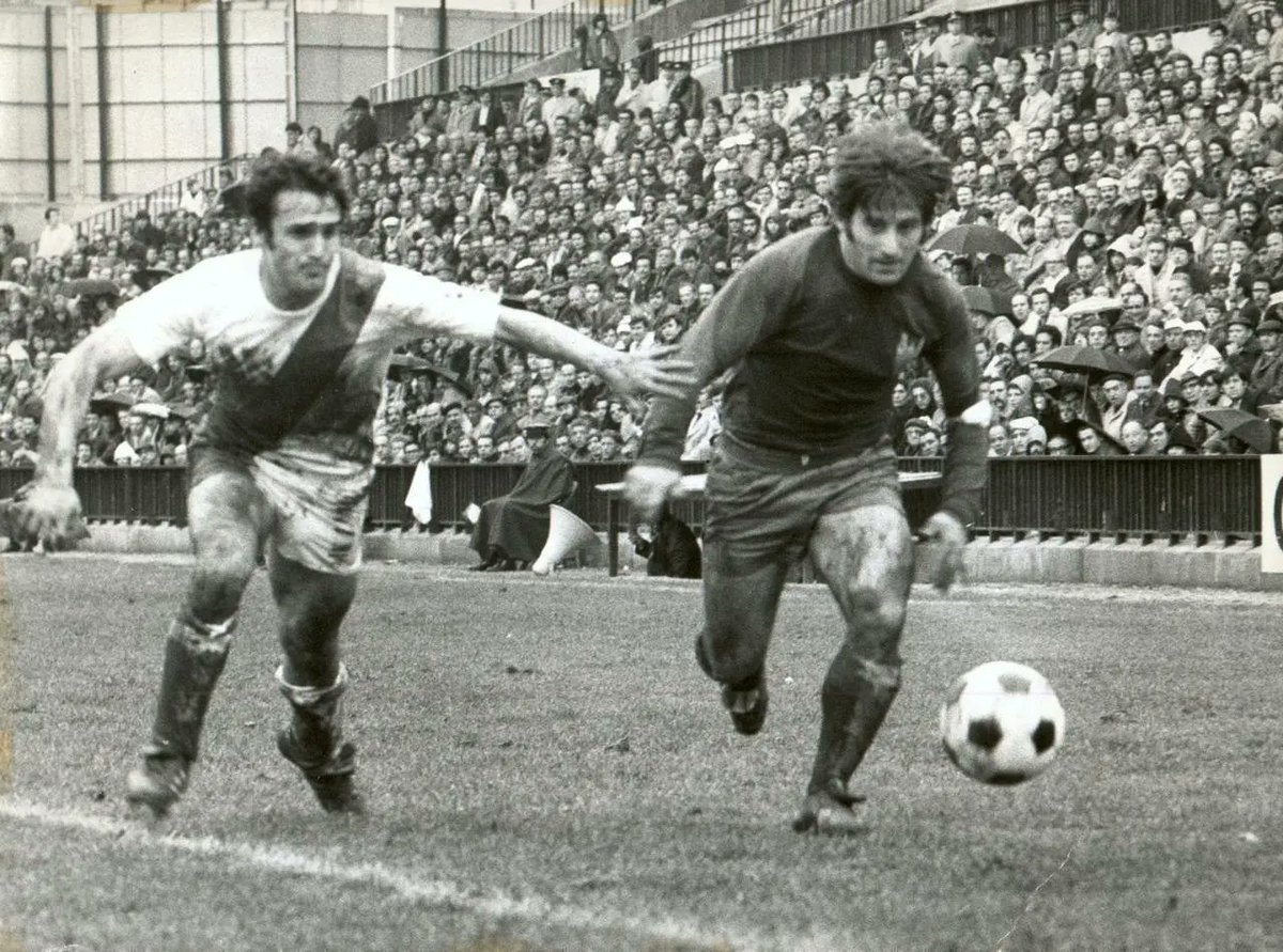 17 septiembre 1972

Vavá hace en Vallecas el 0-1 del Pontevedra CF en un partido que acabá 2-2 con el Rayo.