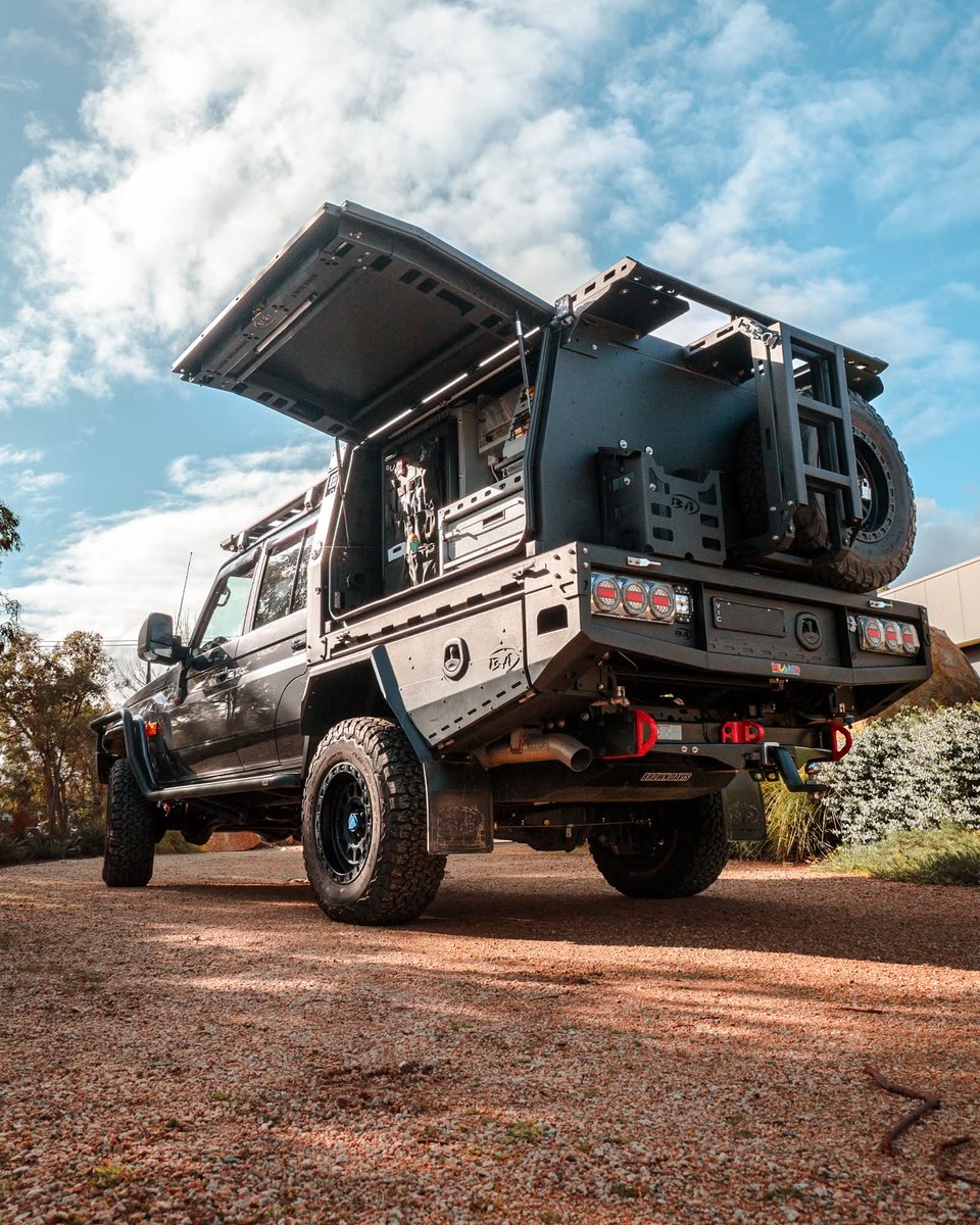JaMtoka's tweet image. Adventure Ready 😎😎🦾🦾 #AussieMade #BossIt #LandCruiser © Boss Aluminium Pty. Ltd, Australia 🇦🇺