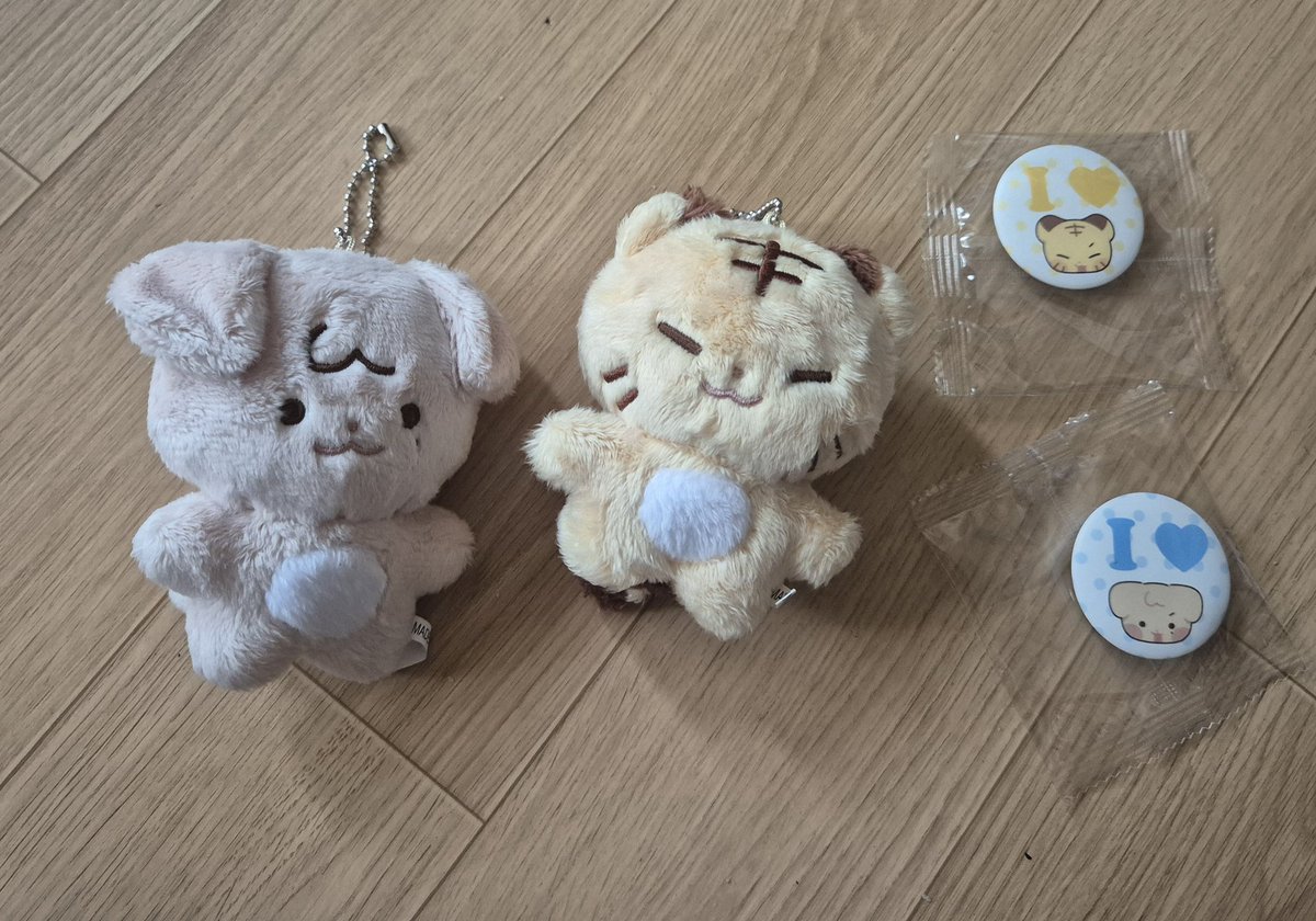 ruhaf9324's tweet image. @lets_get_mini 미니해야지 도착